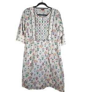 Retro Floral Embroidery Top White 14 Colorful Boho Indie Folk Asian Chic Artsy